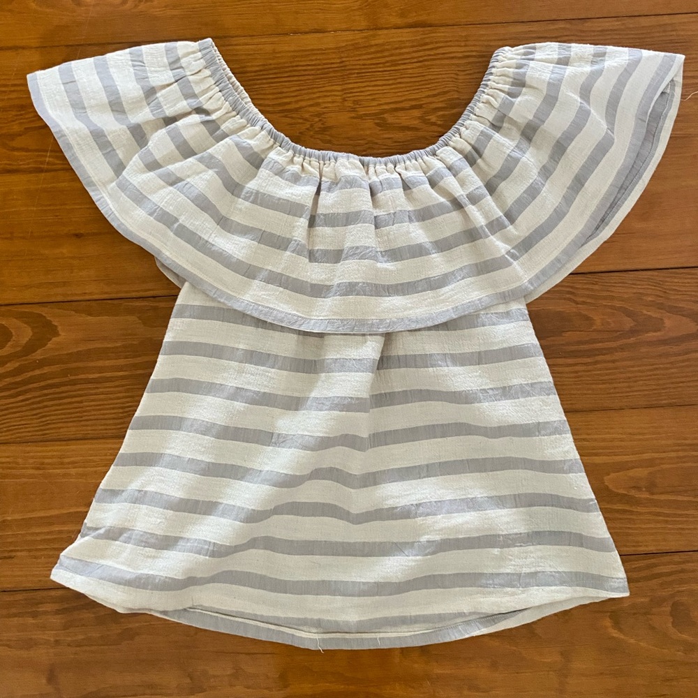 Smell the roses off the shoulder shirt small